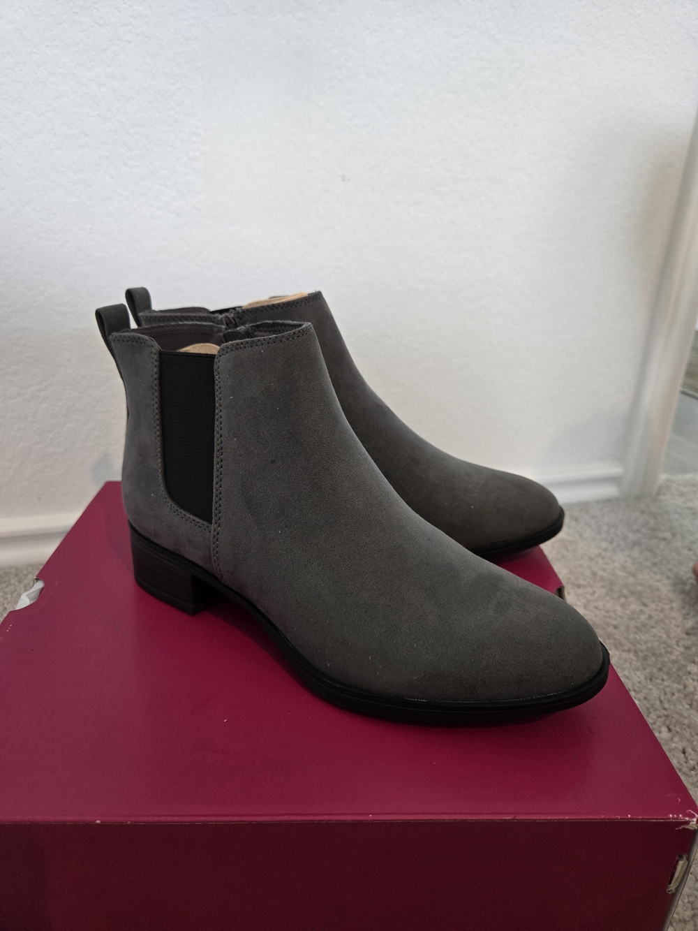 Kohl's Grey Suede Chelsea Ankle Boots